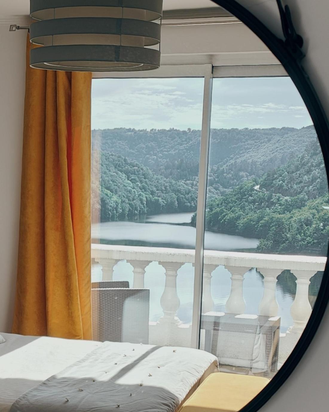 Ma Villa Au Bord De L'Eau Miremont  Eksteriør bilde