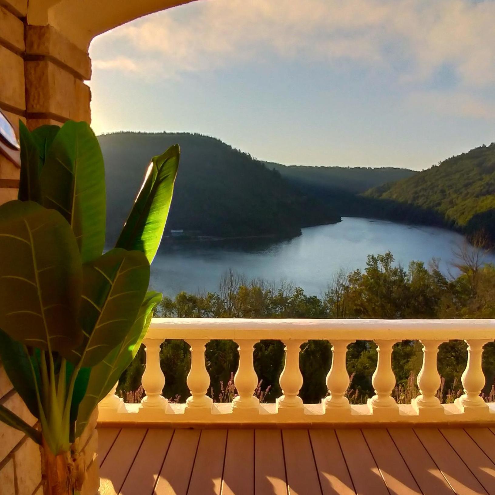 Ma Villa Au Bord De L'Eau Miremont  Eksteriør bilde