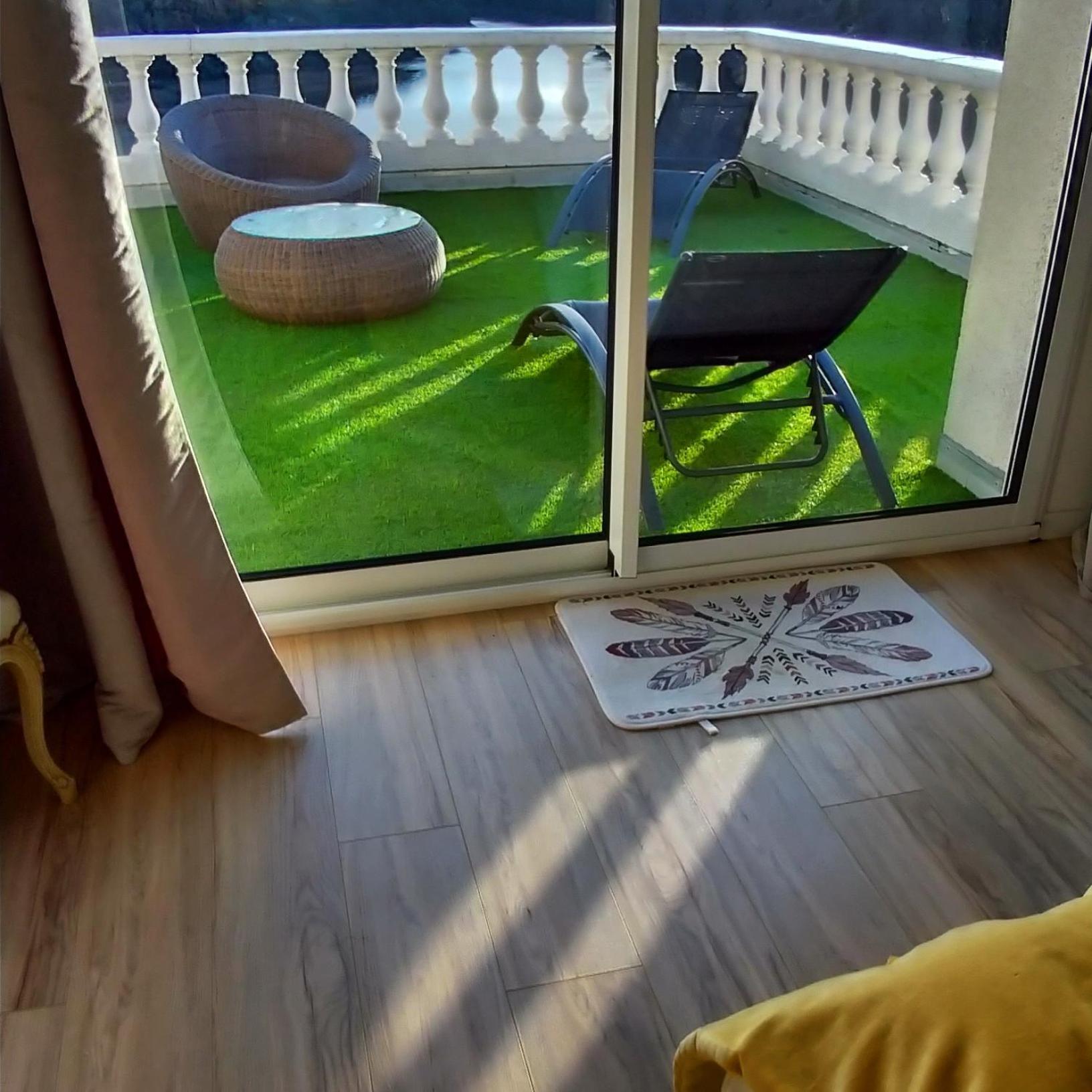 Ma Villa Au Bord De L'Eau Miremont  Eksteriør bilde